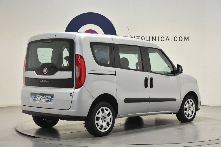 FIAT Doblo 30