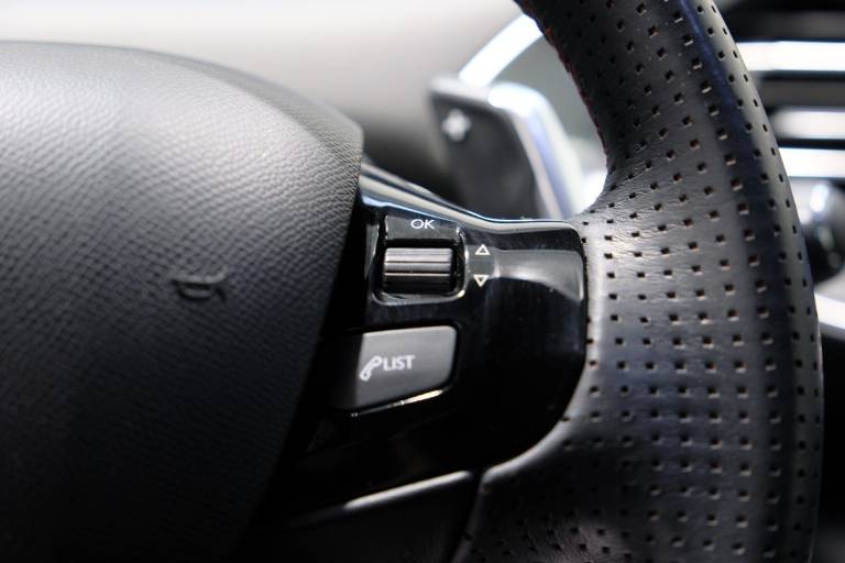 PEUGEOT 308 22