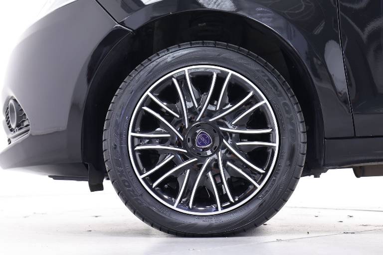 LANCIA Ypsilon 10