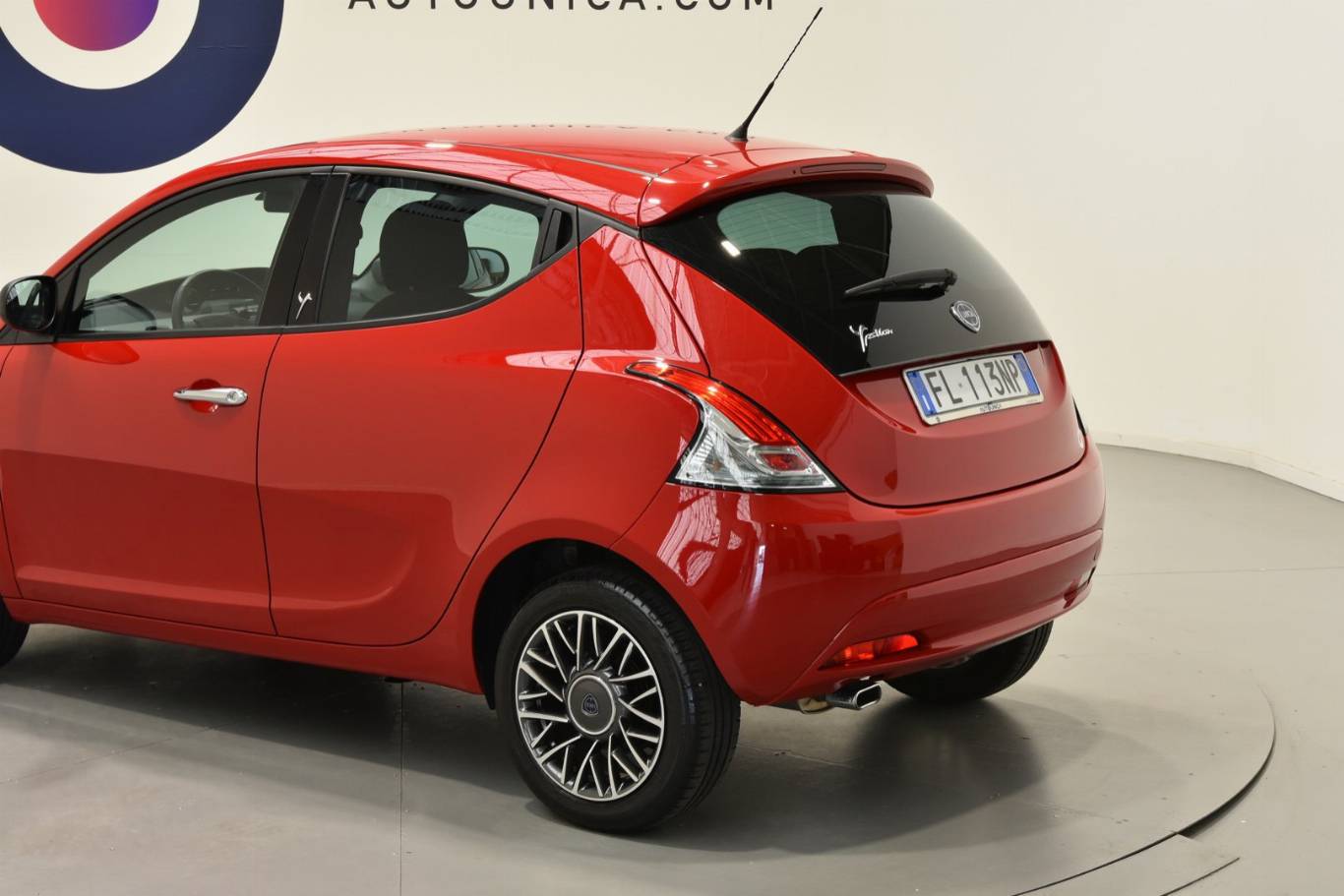 LANCIA Ypsilon 6