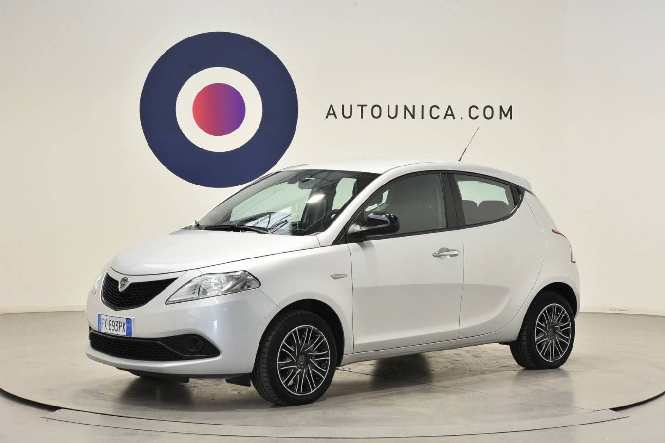LANCIA Ypsilon 1
