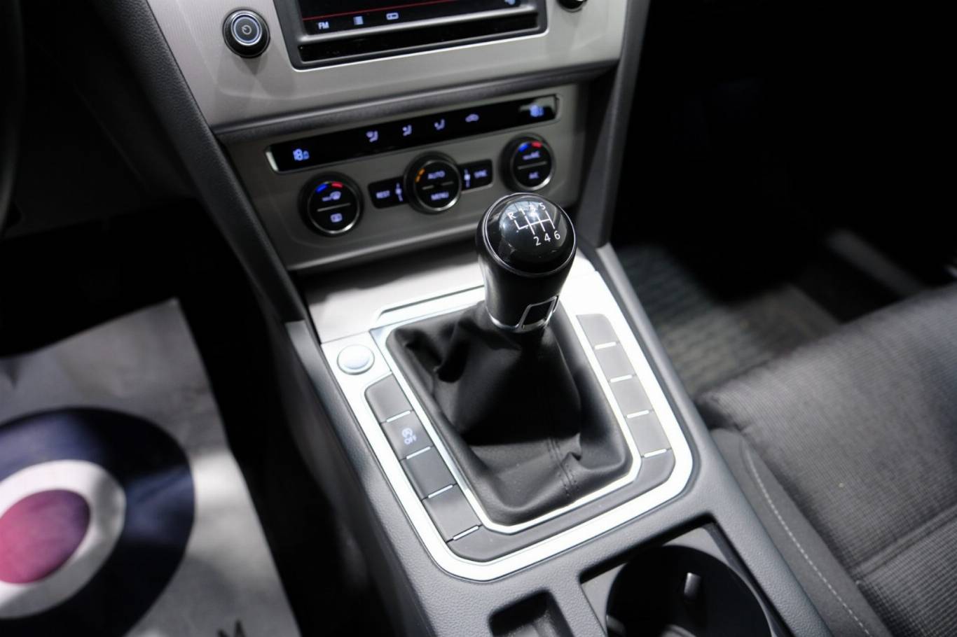 VOLKSWAGEN Passat Variant 31