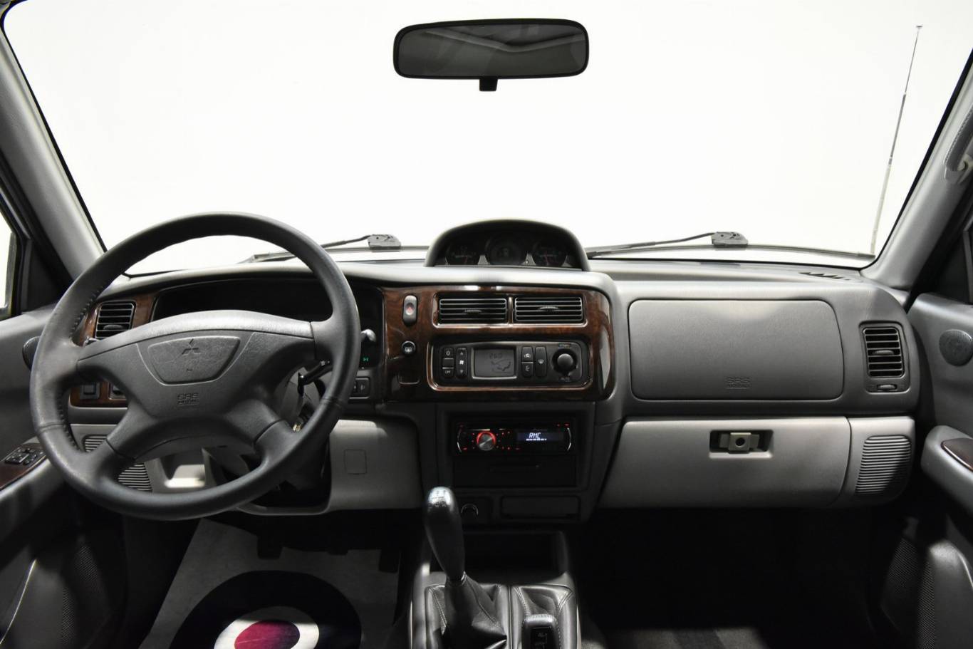 MITSUBISHI Pajero Sport 23