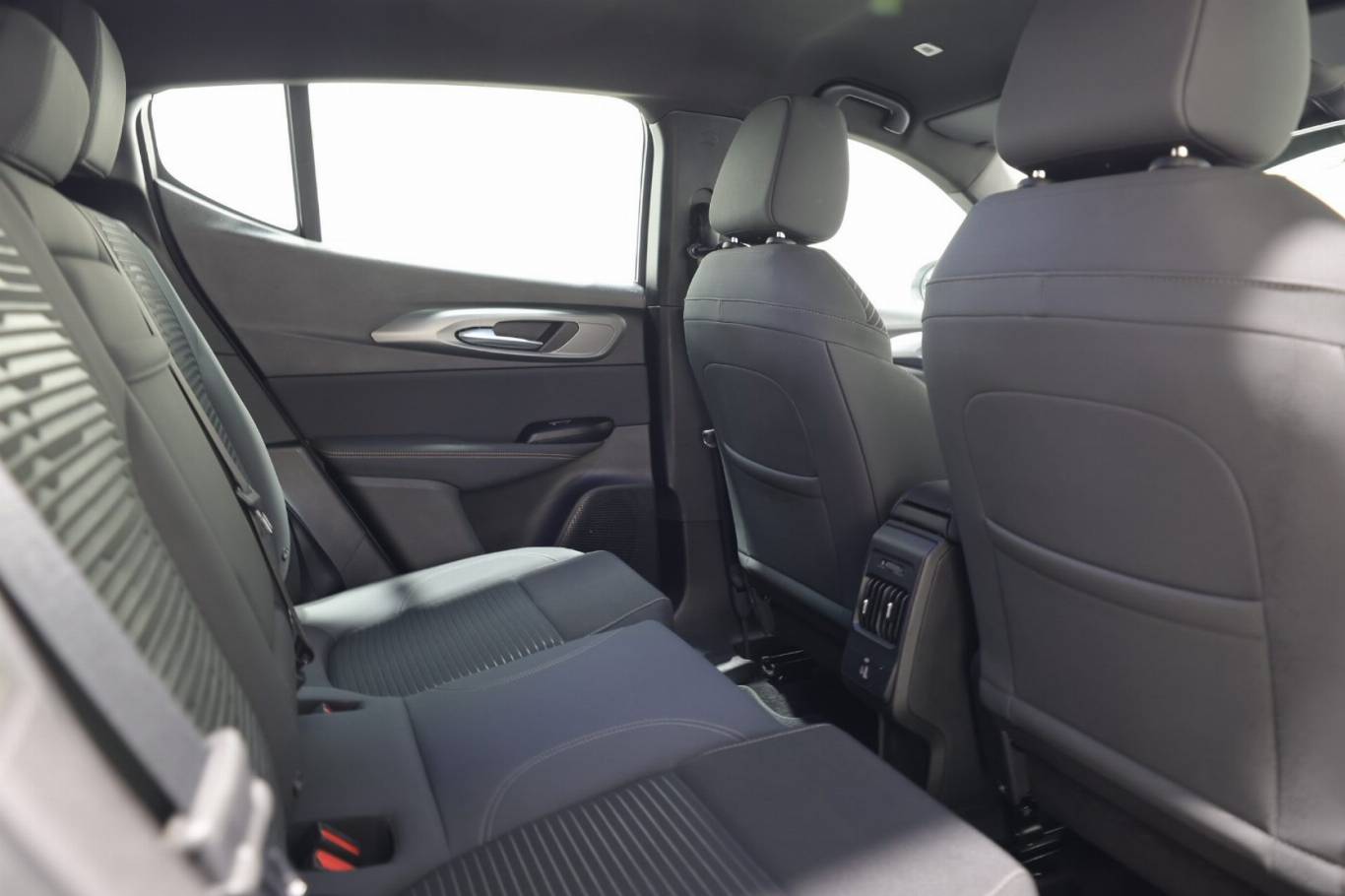 ALFA ROMEO Tonale 57