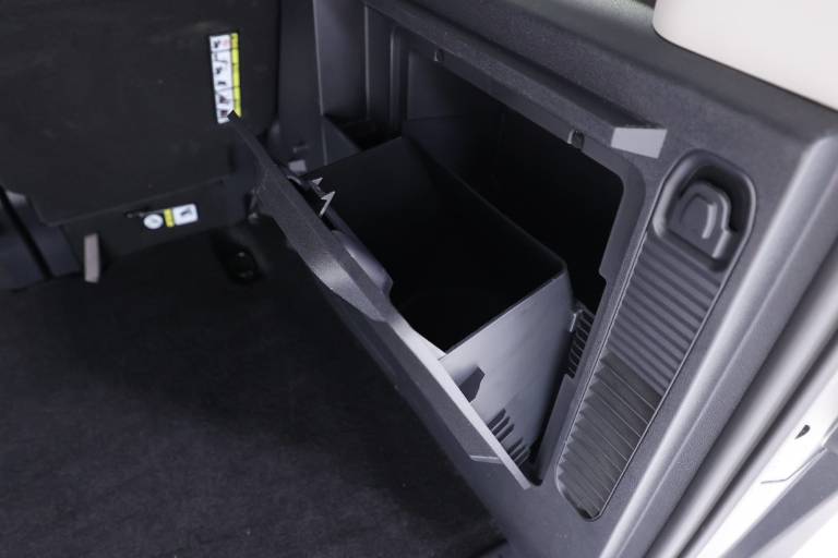 FORD Tourneo Courier 52