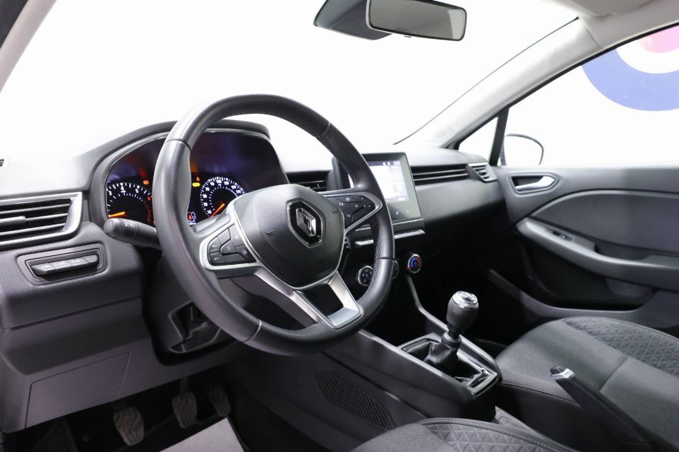 RENAULT Clio 5