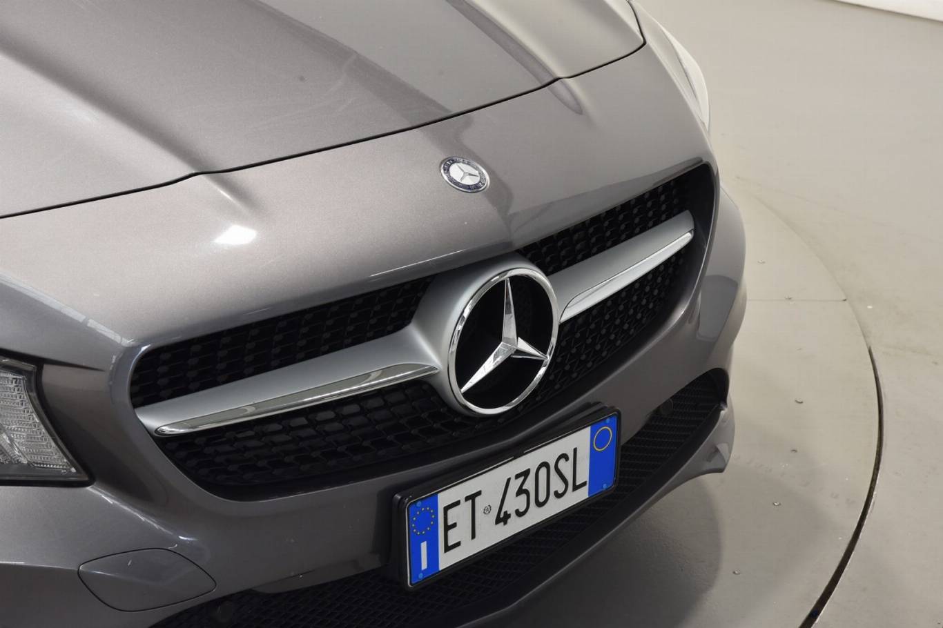 MERCEDES-BENZ CLA 200 19
