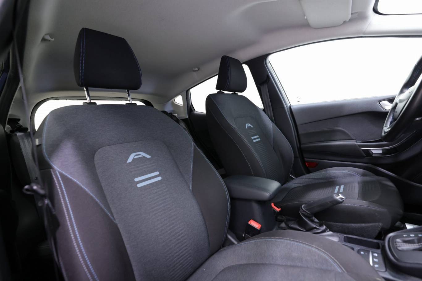 FORD Fiesta 43