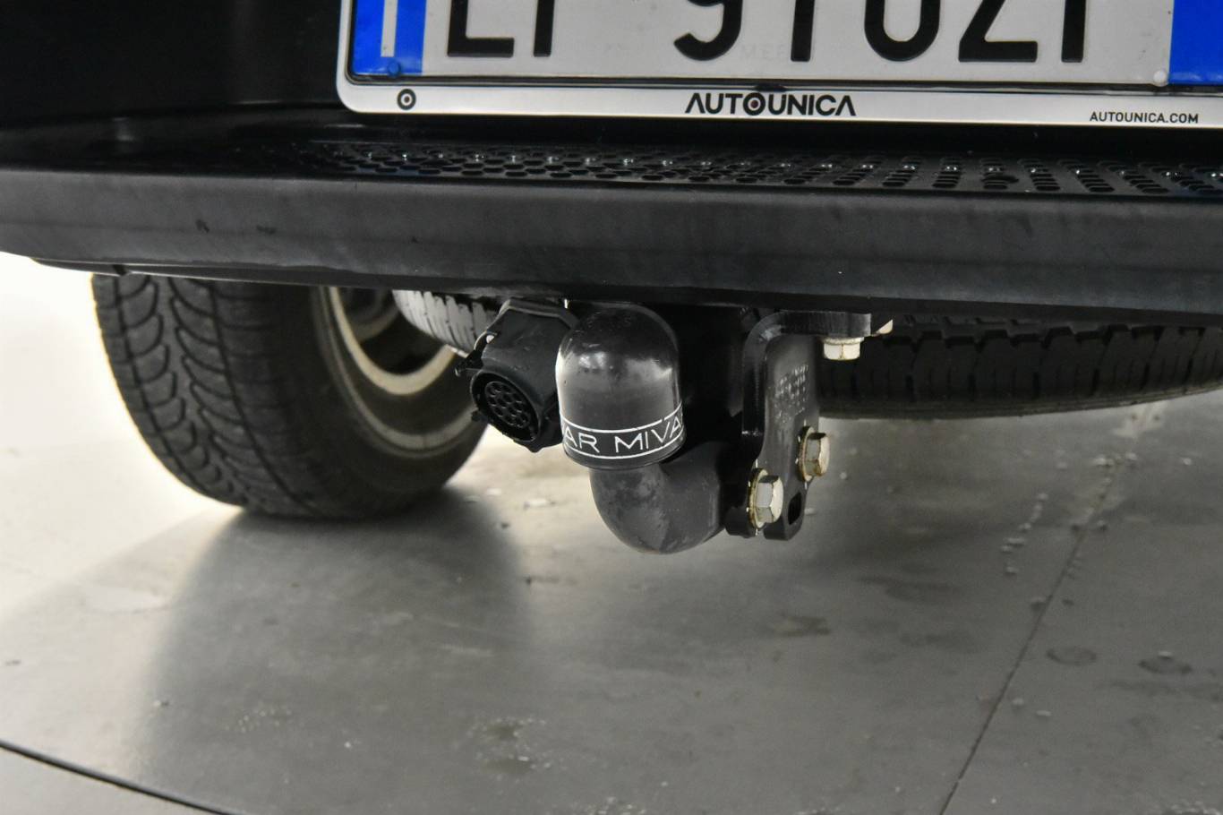 VOLKSWAGEN Amarok 33