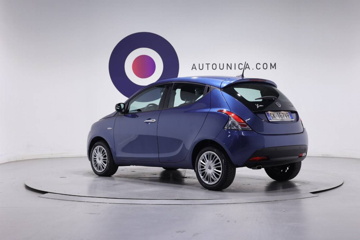 LANCIA Ypsilon 17
