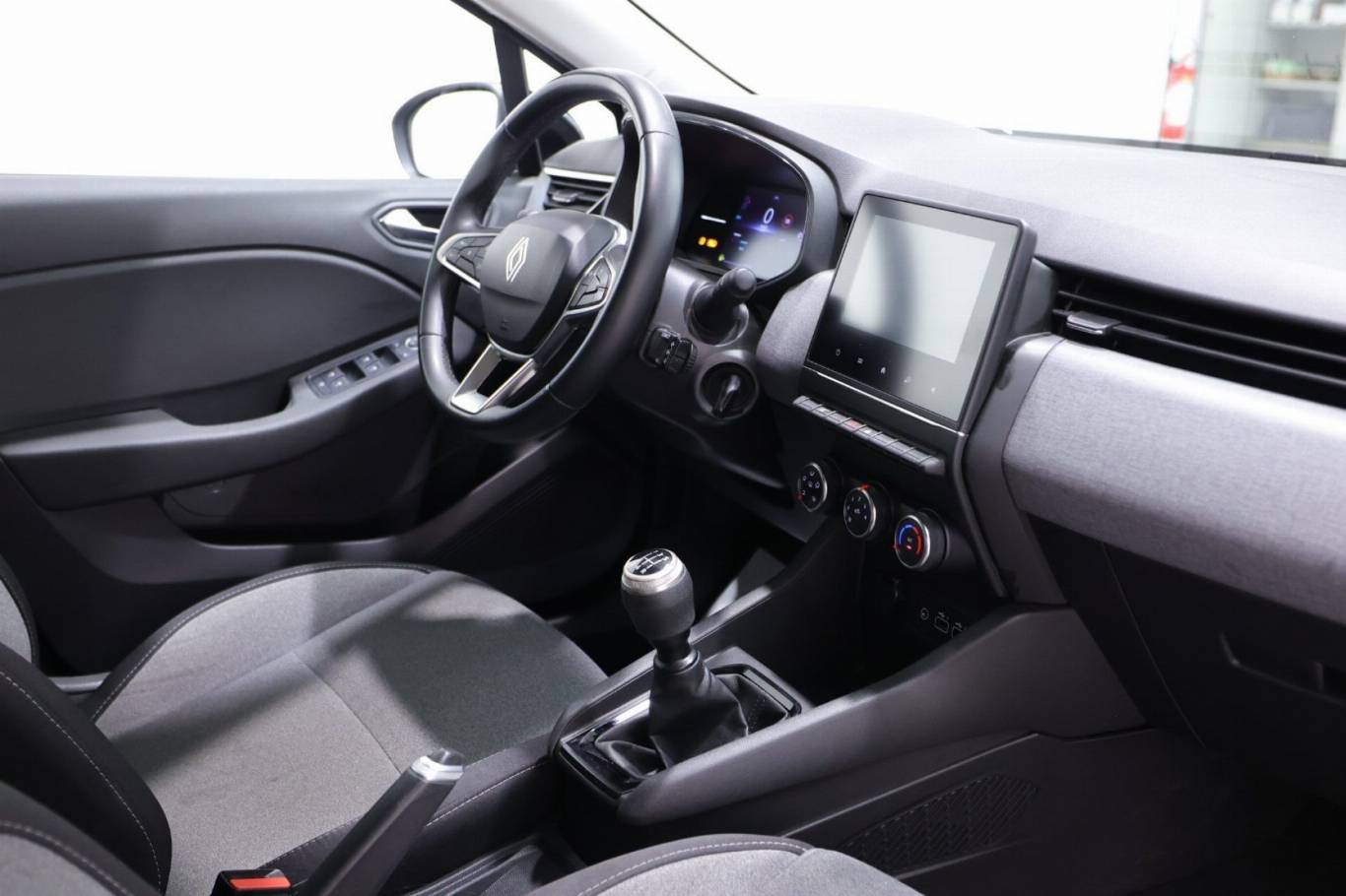 RENAULT Clio 41