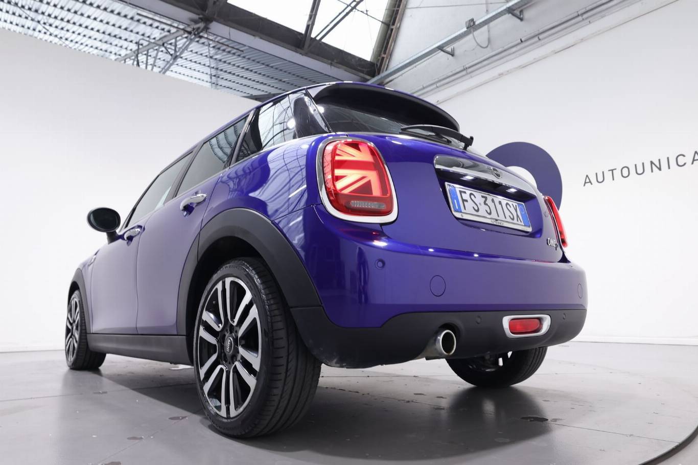 MINI One 38