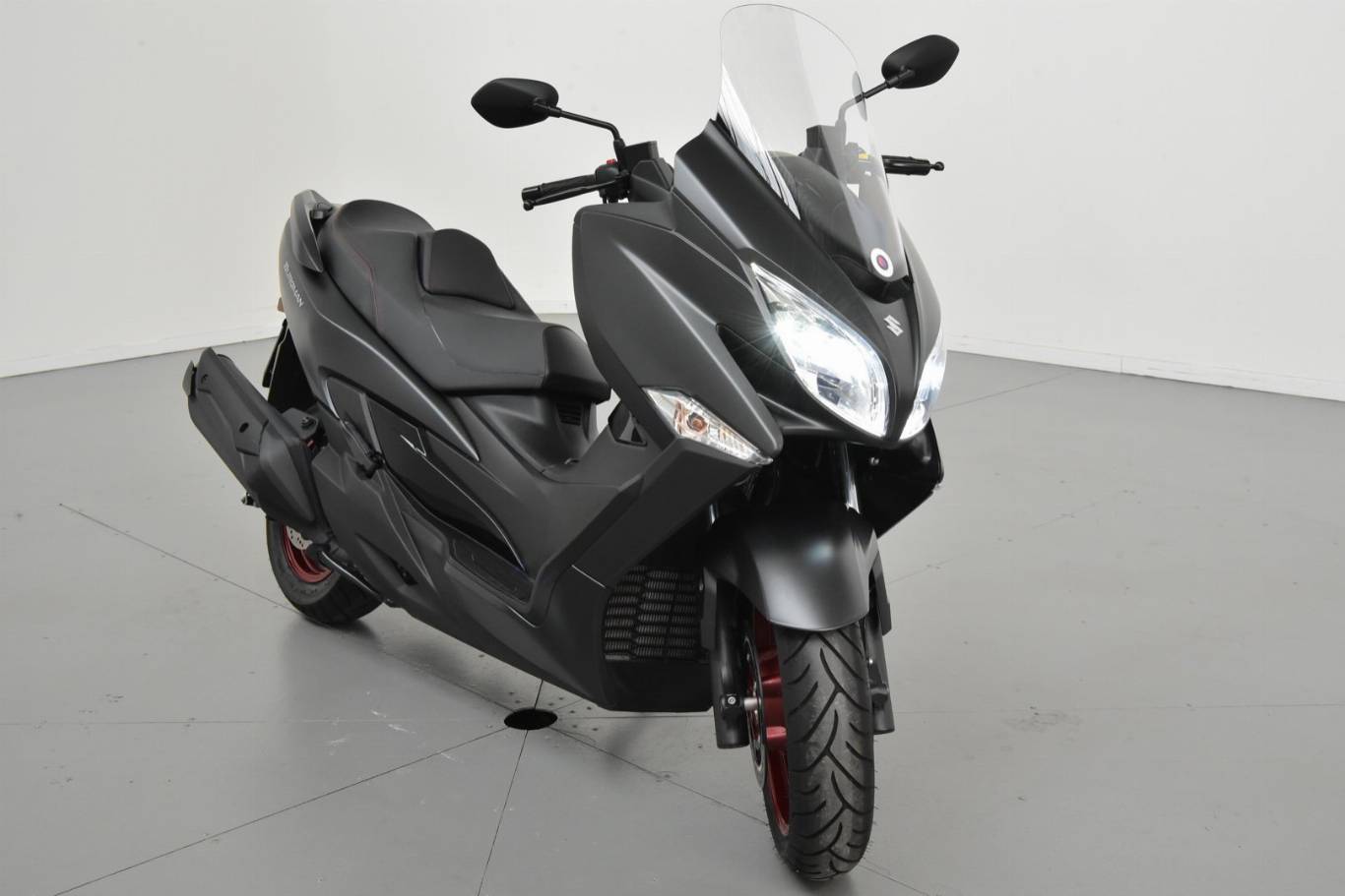 SUZUKI Burgman AN 400 63