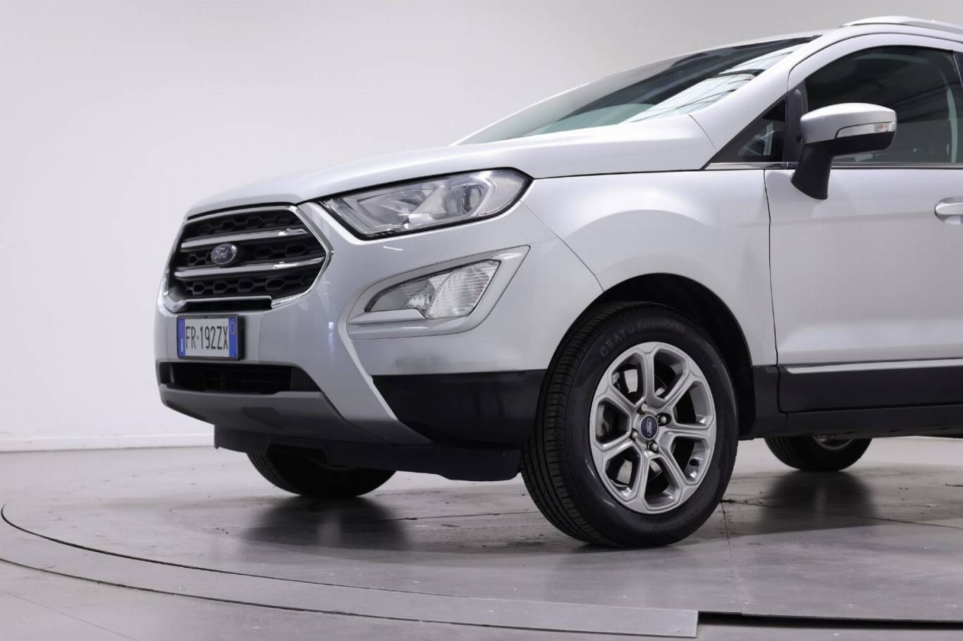 FORD EcoSport 11