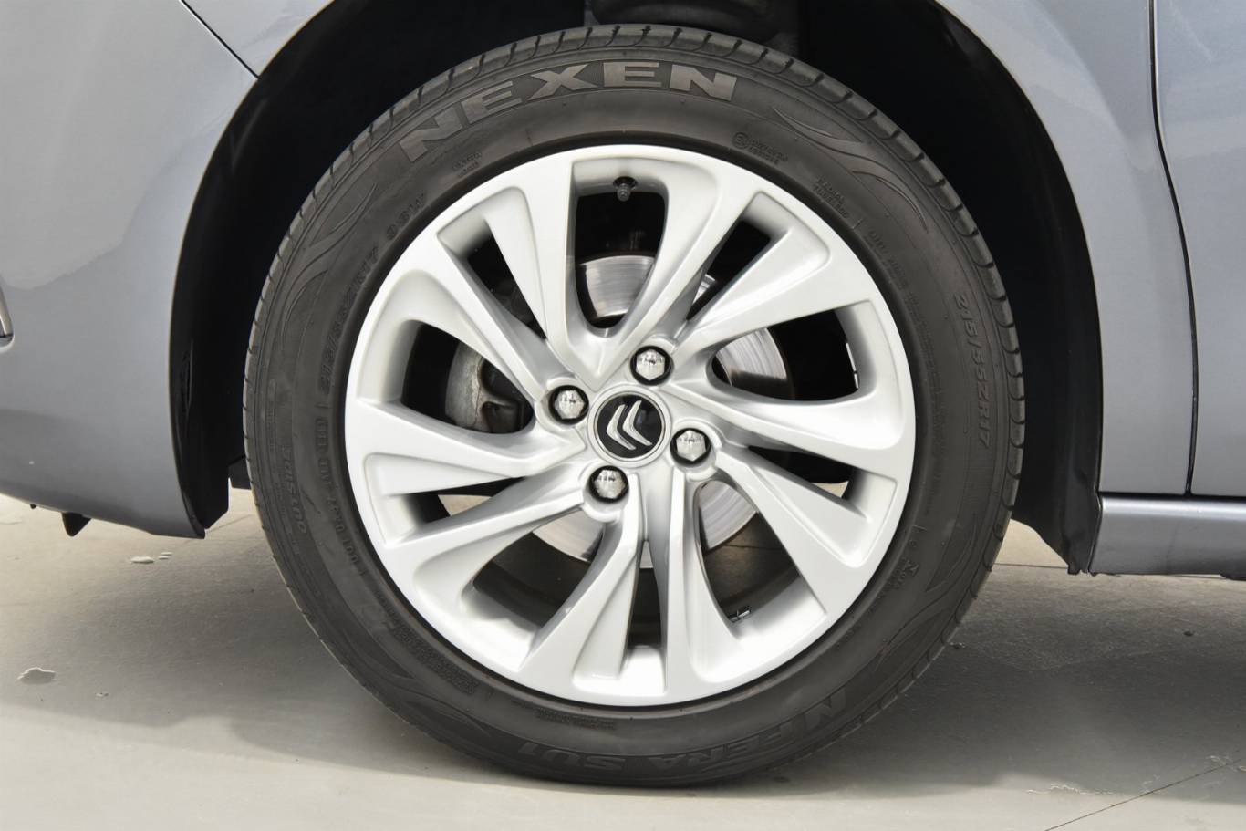 DS AUTOMOBILES DS 4 15