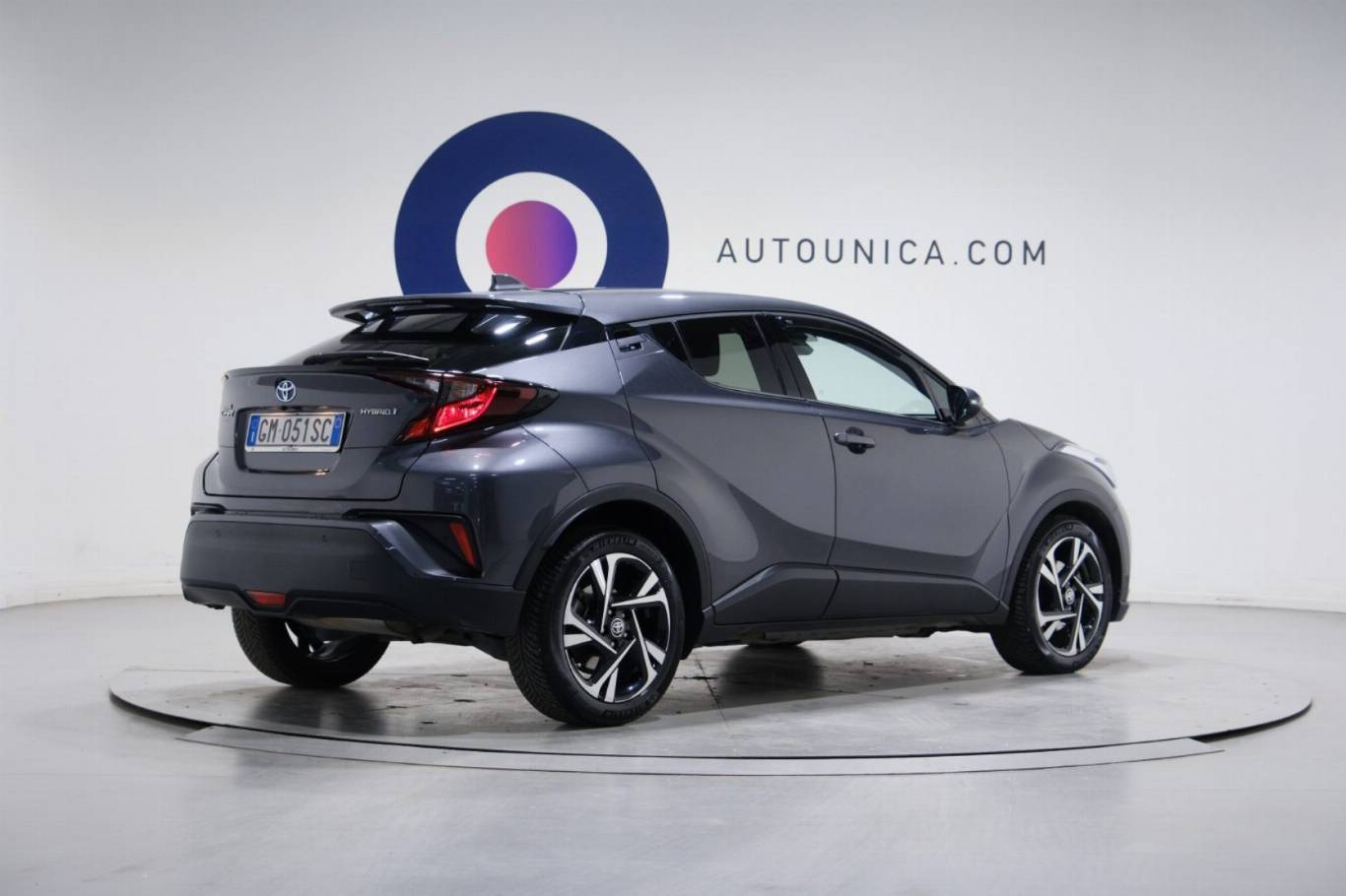 TOYOTA C-HR 15