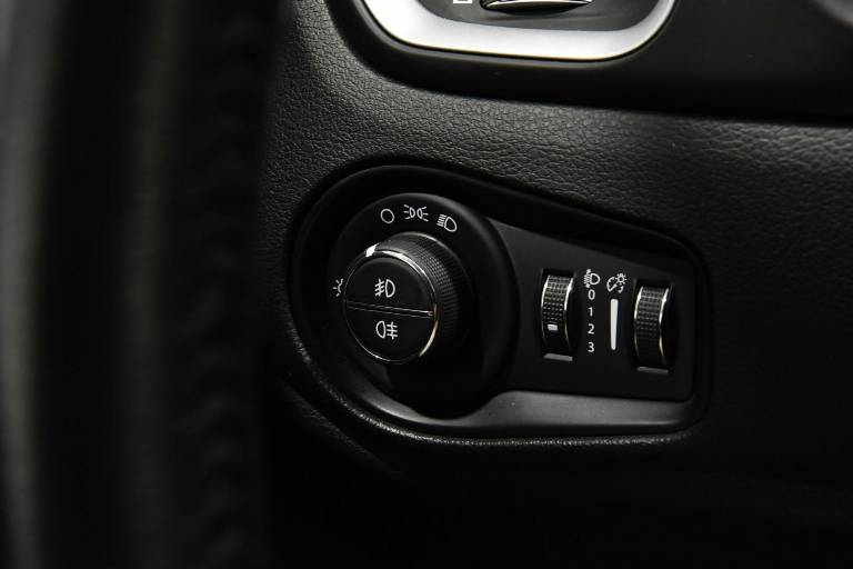 JEEP Renegade 26