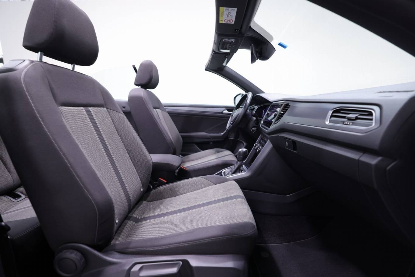 VOLKSWAGEN T-Roc 47