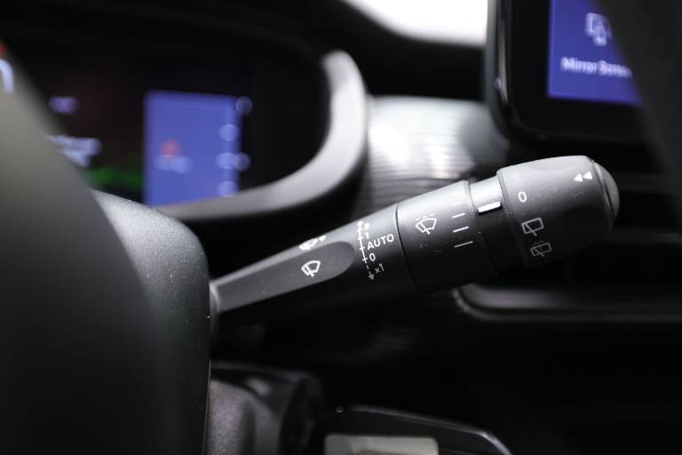 JEEP Avenger 21