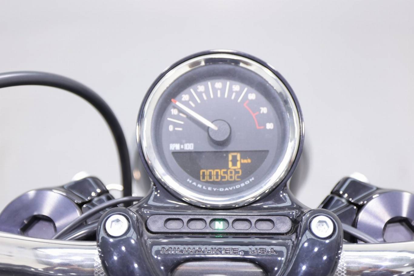 HARLEY-DAVIDSON XL 1200 T 6