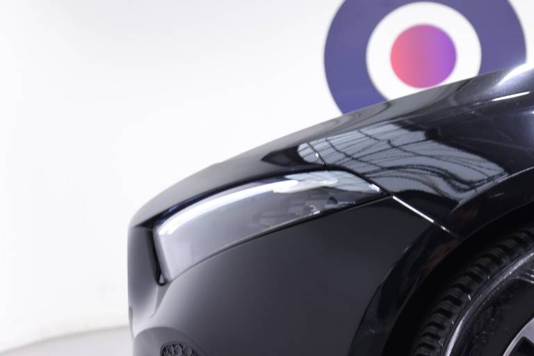 MERCEDES-BENZ A 180 20