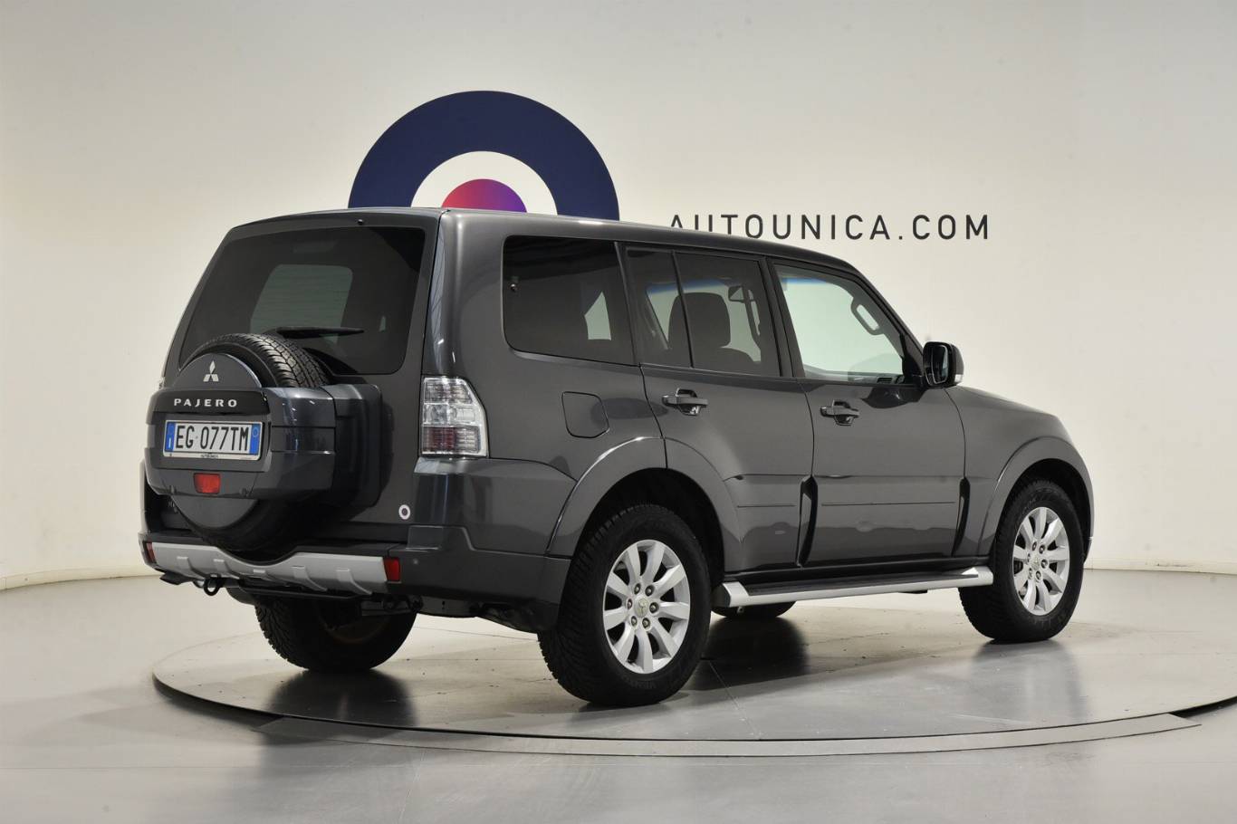 MITSUBISHI Pajero 10