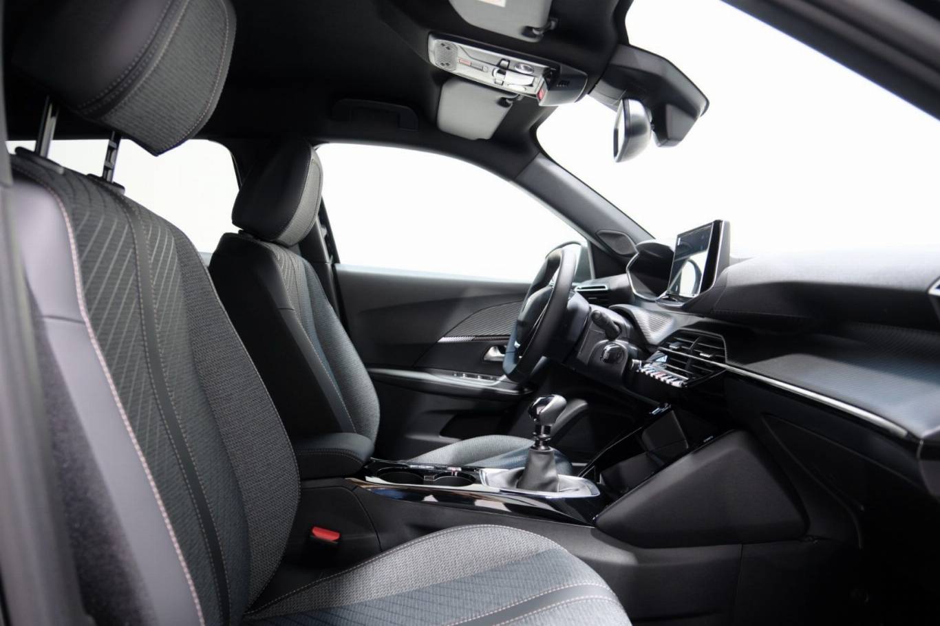 PEUGEOT 2008 43