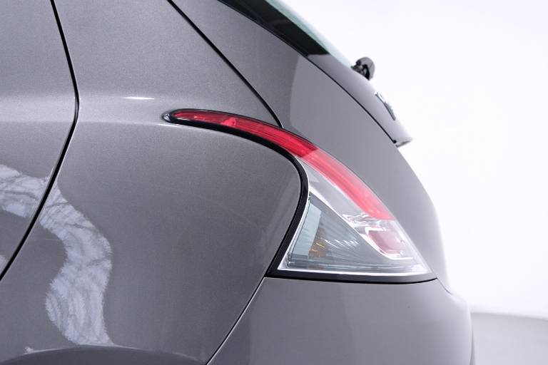 LANCIA Ypsilon 37