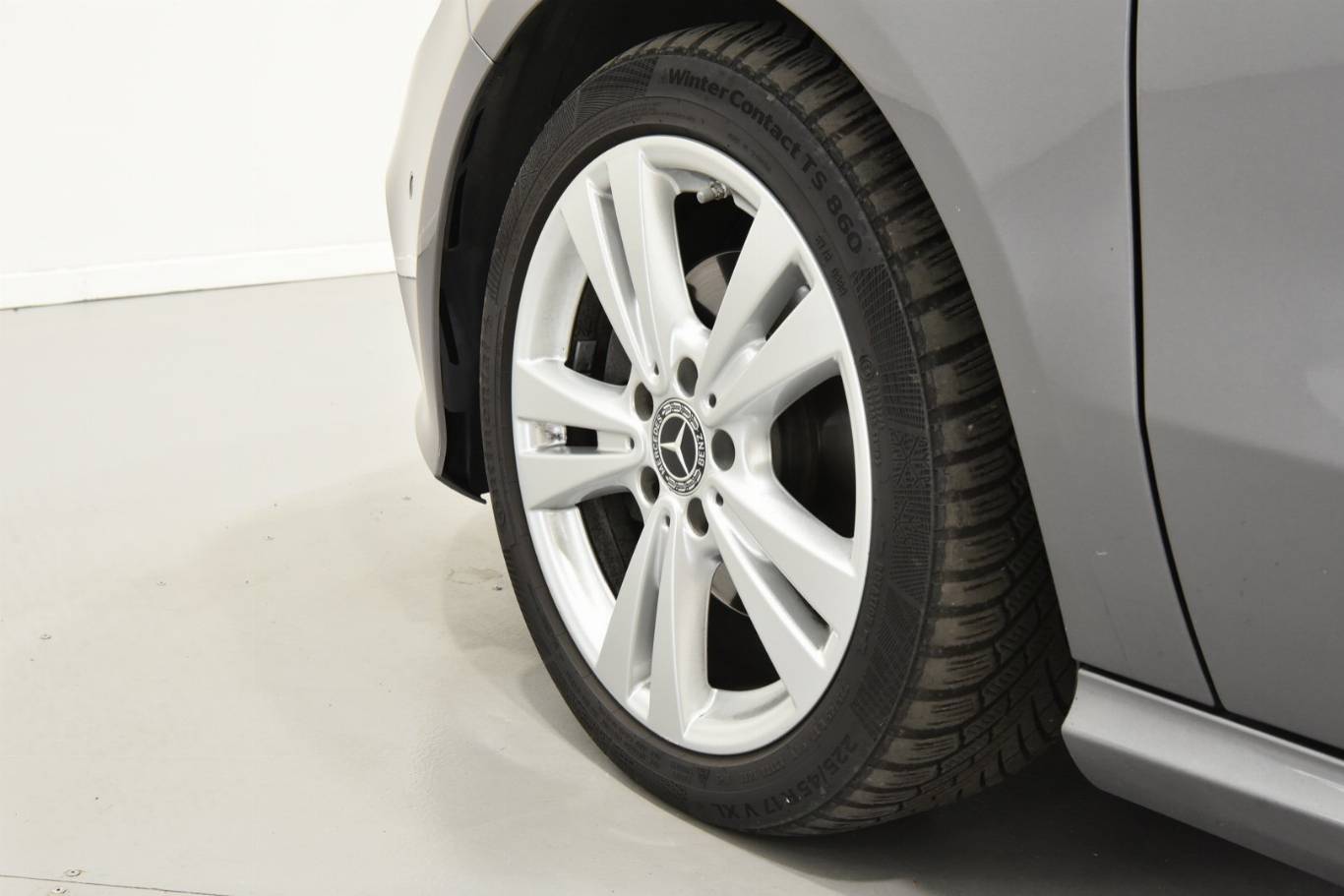 MERCEDES-BENZ A 200 9