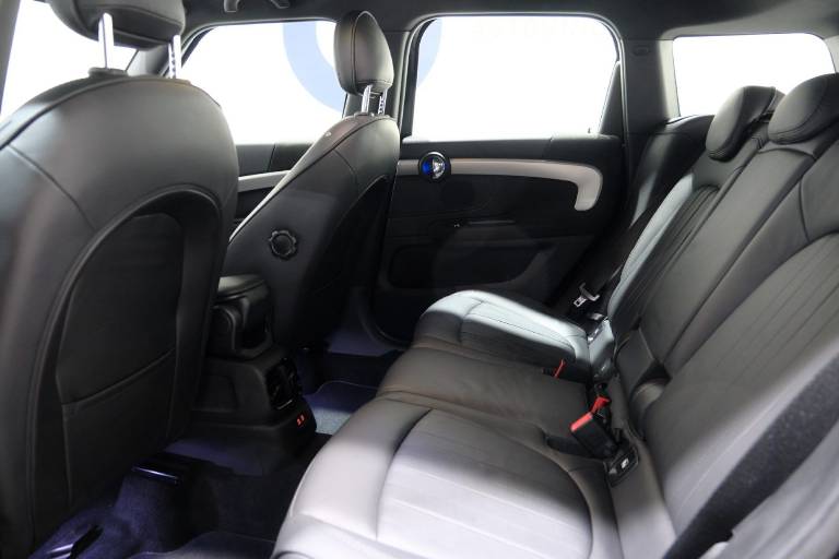 MINI Countryman 39