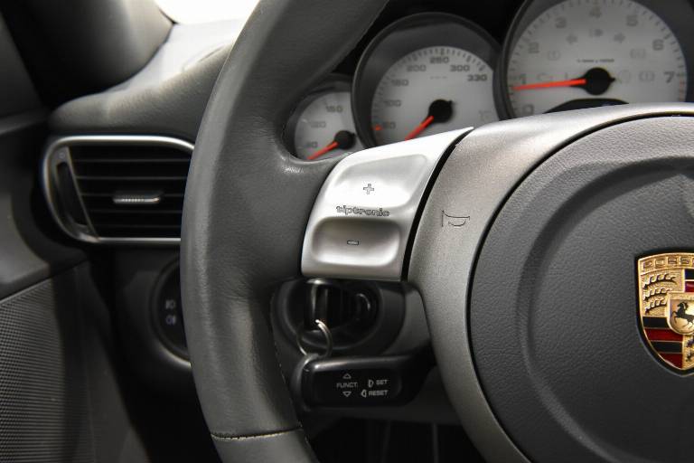 PORSCHE 911 44