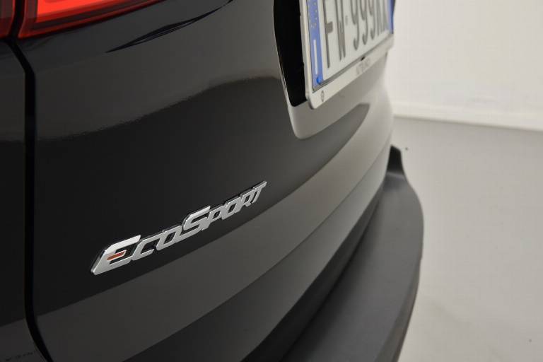 FORD EcoSport 43