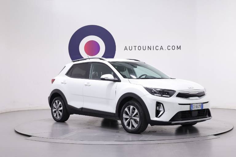 KIA Stonic 3