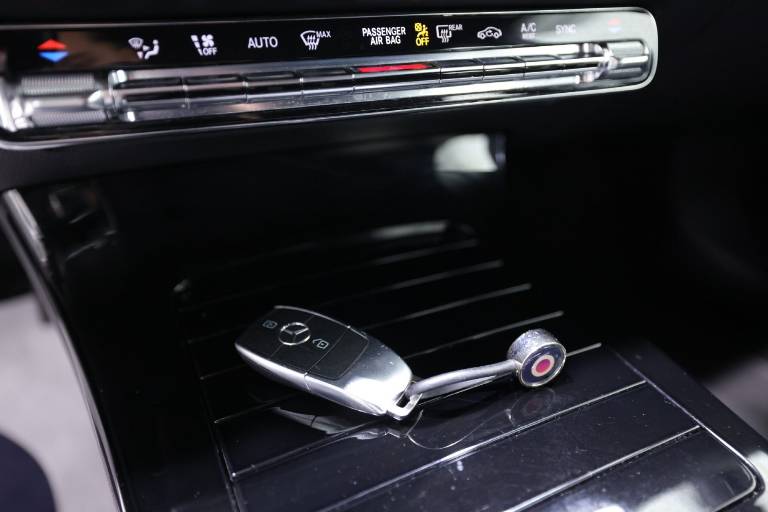 MERCEDES-BENZ A 180 34