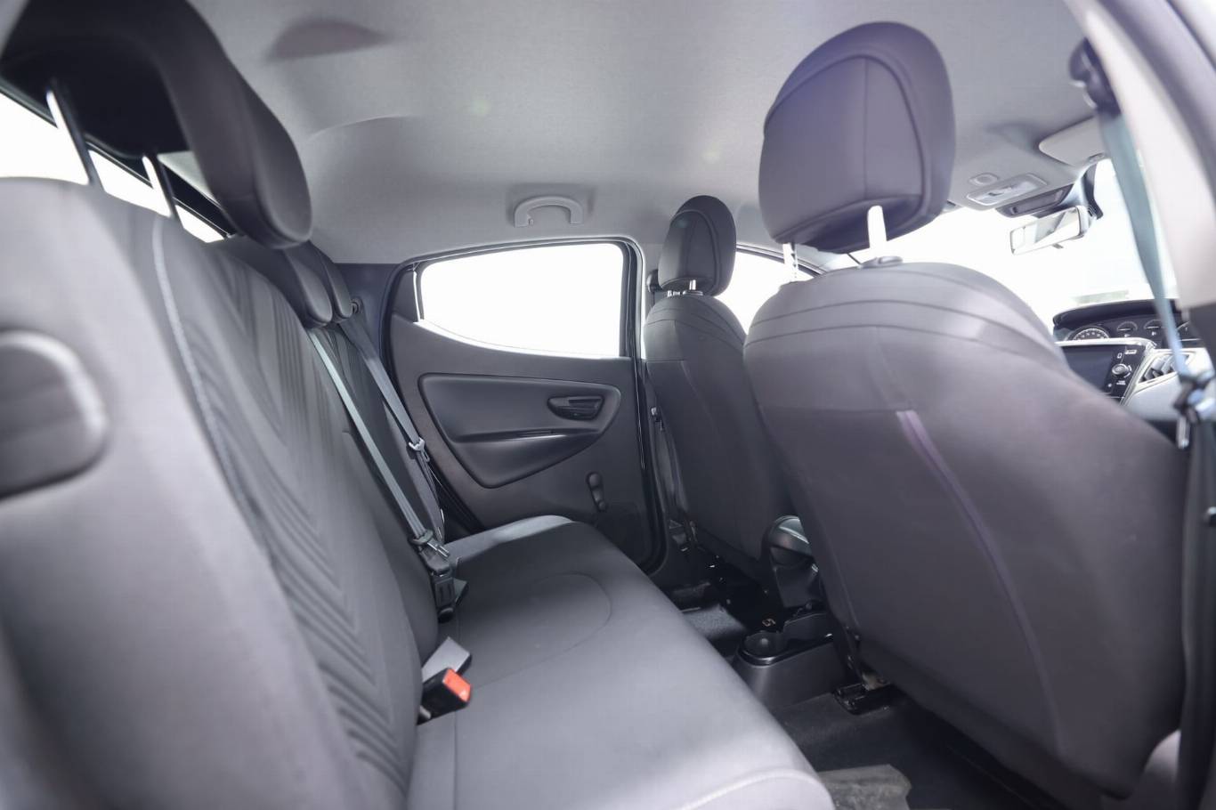 LANCIA Ypsilon 40