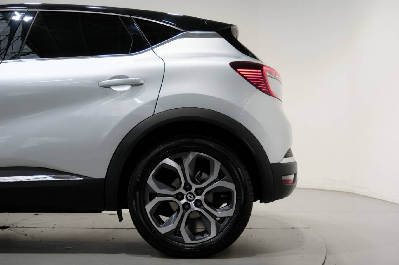 RENAULT Captur 44
