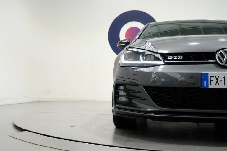 VOLKSWAGEN Golf GTD 50