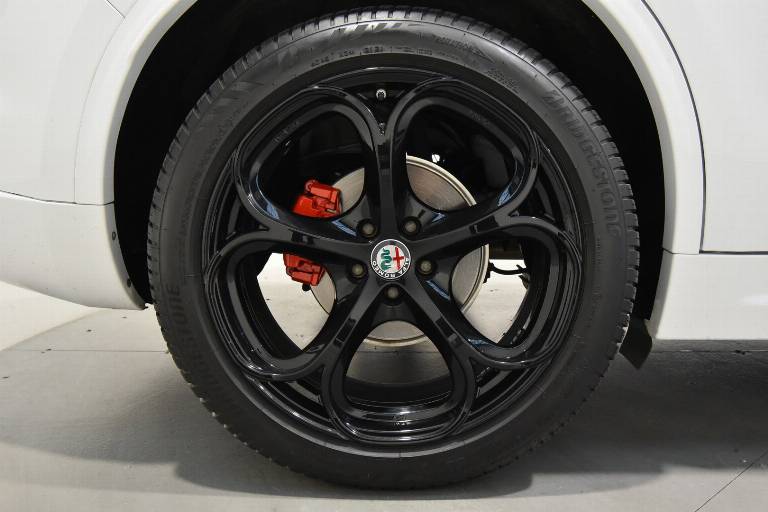 ALFA ROMEO Stelvio 50