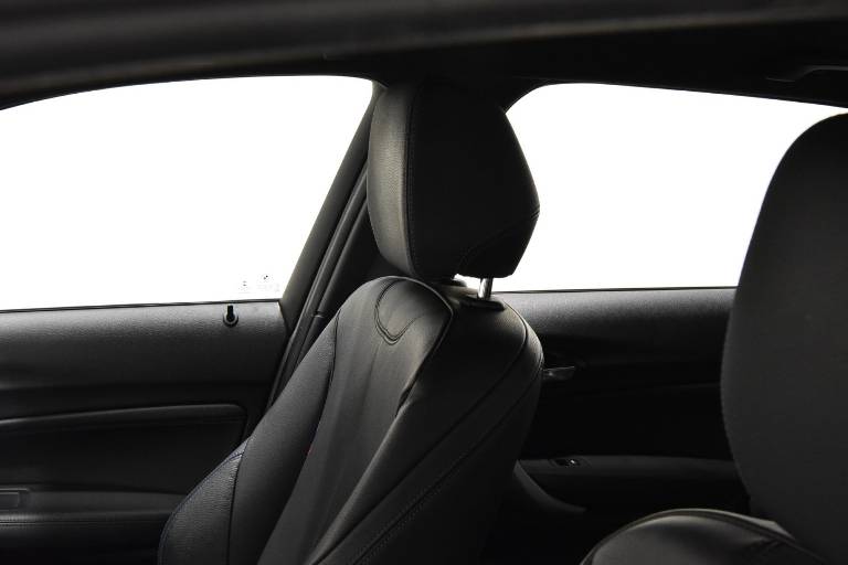 BMW 116 23