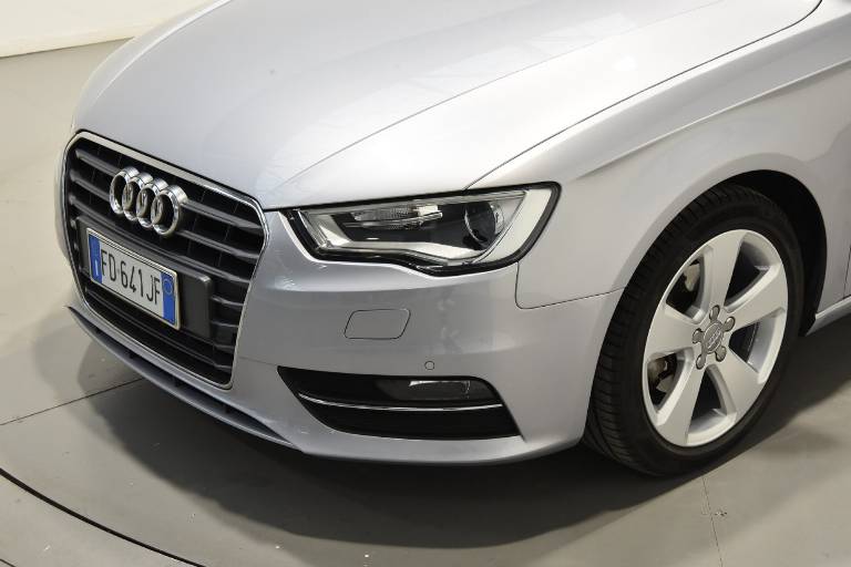 AUDI A3 32