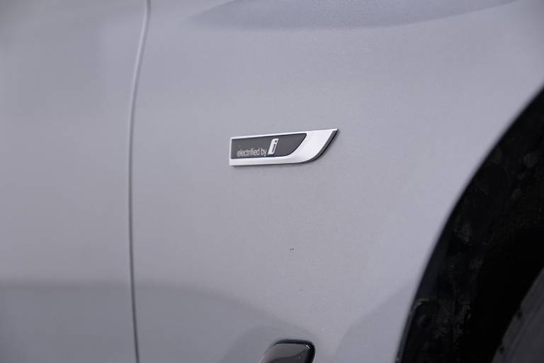 BMW 530 56