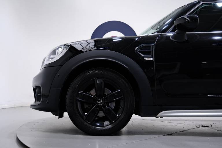 MINI Countryman 19