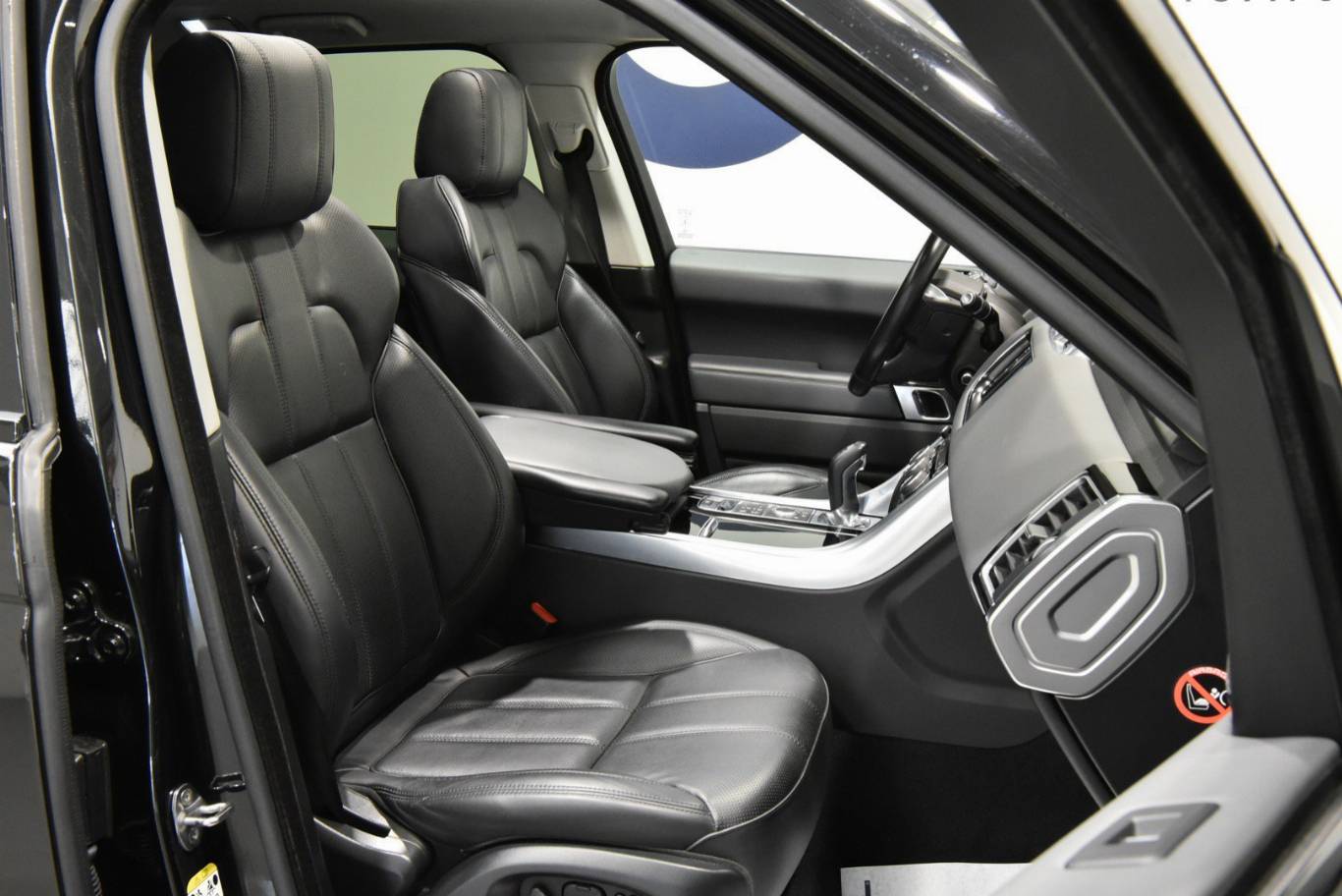 LAND ROVER Range Rover Sport 21