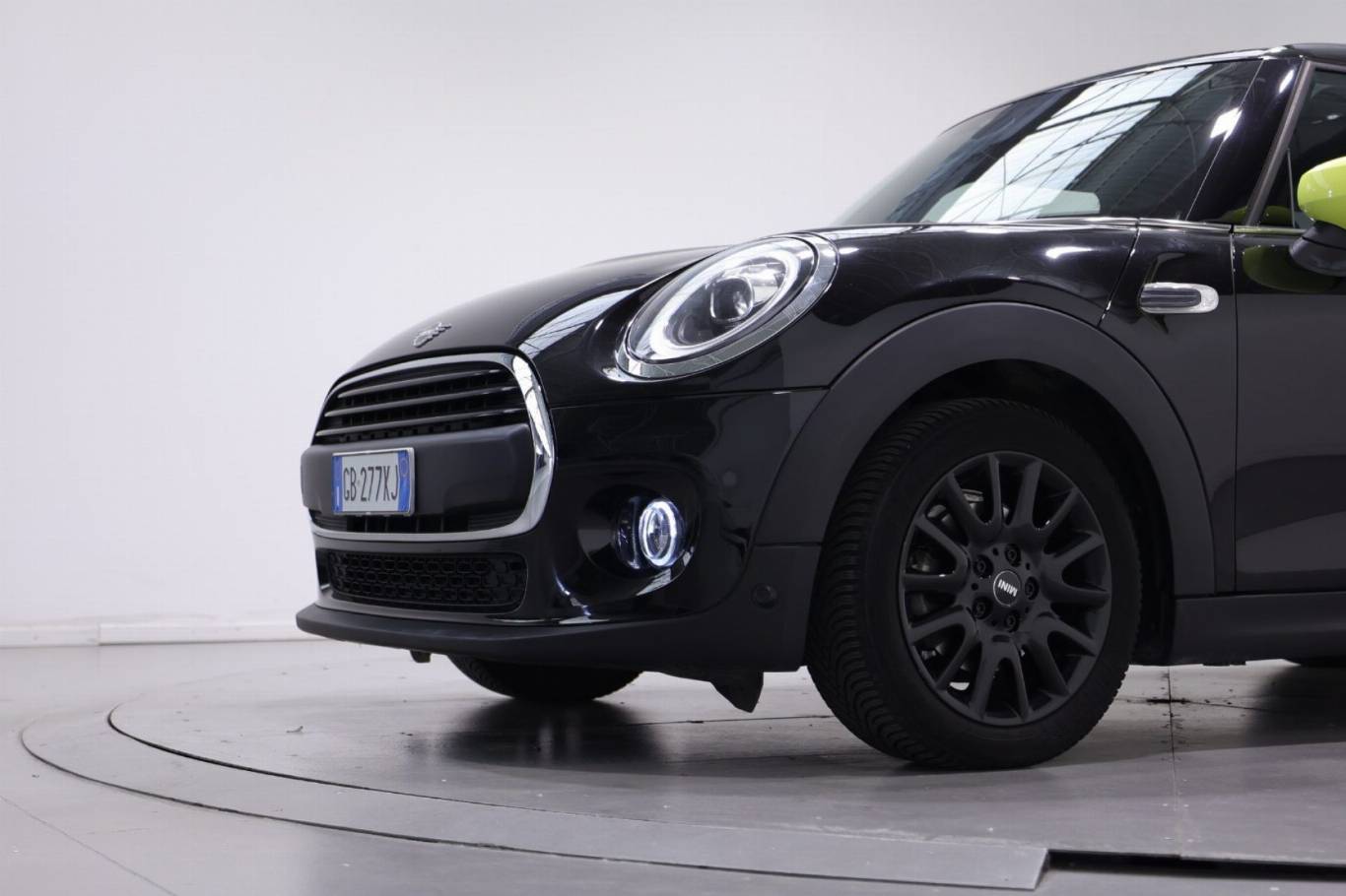 MINI One 12