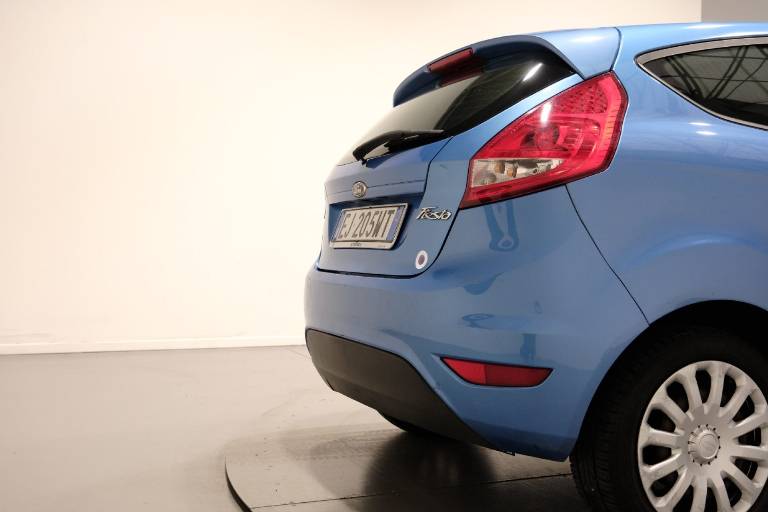 FORD Fiesta 44