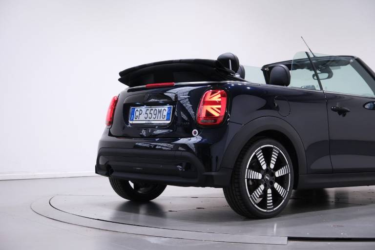 MINI Cabrio 56