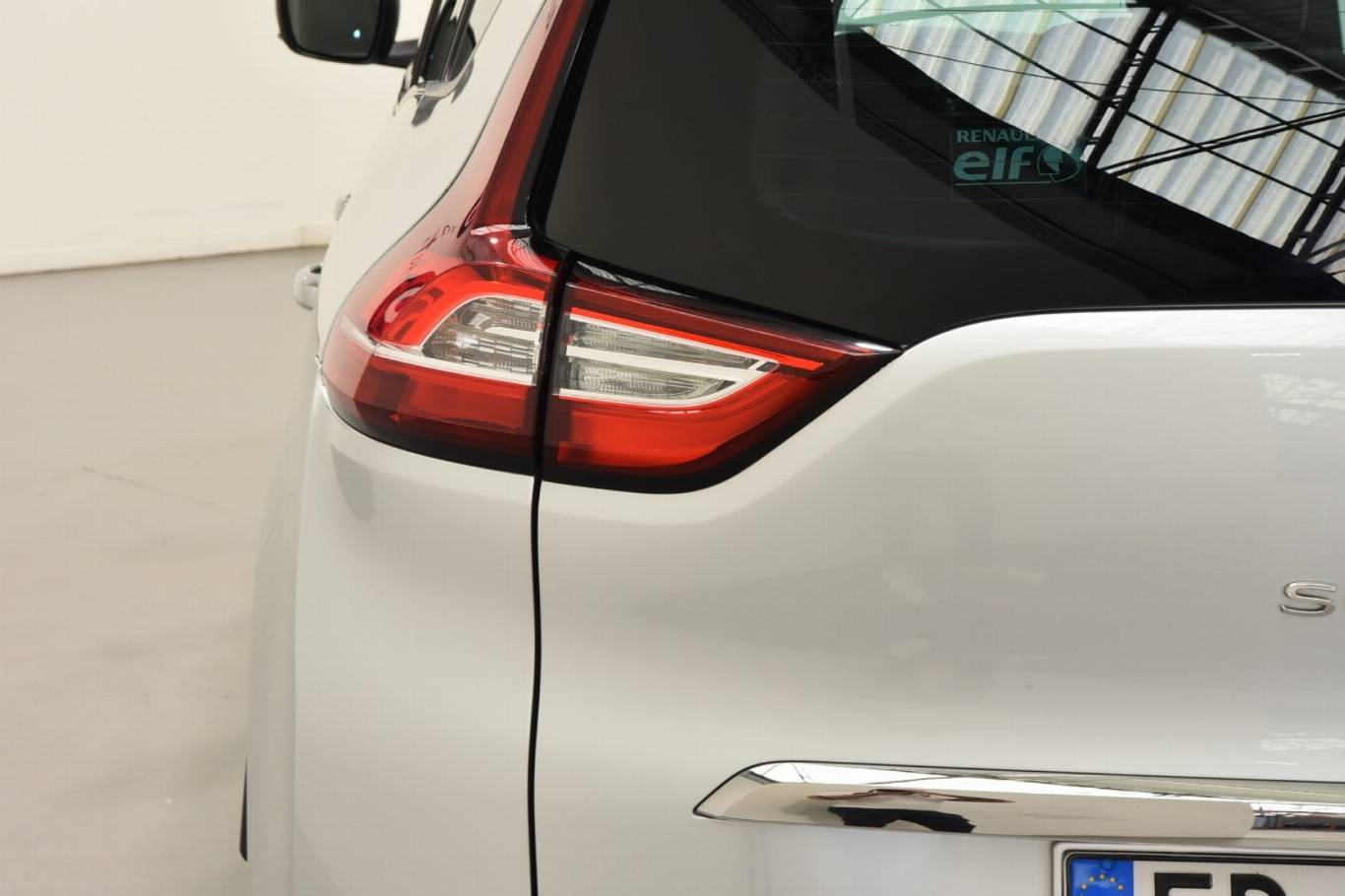 RENAULT Grand Scenic 16