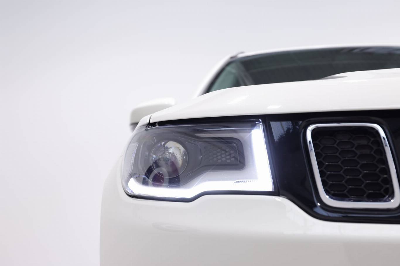 JEEP Compass 12