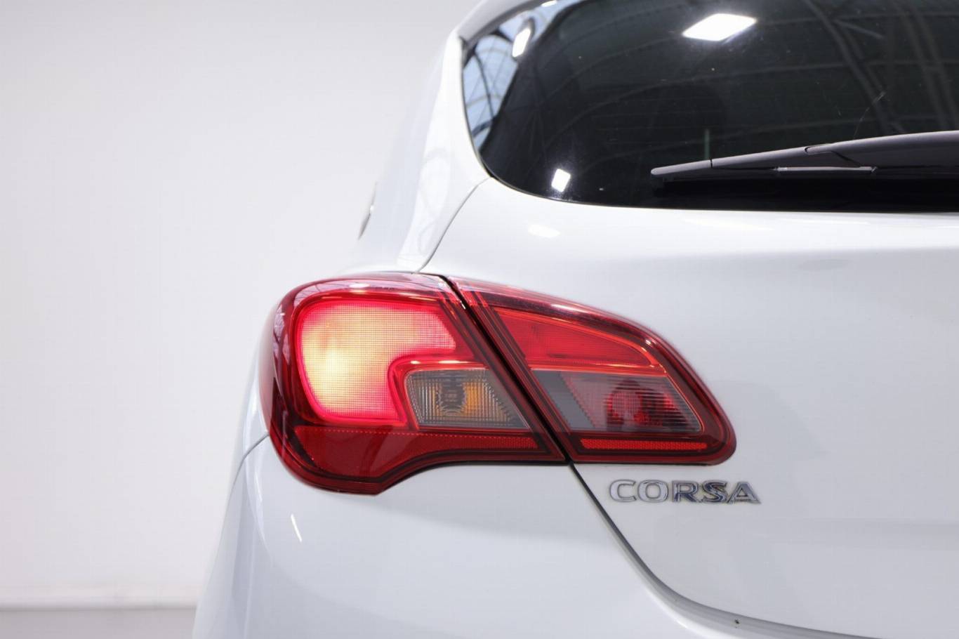 OPEL Corsa 38