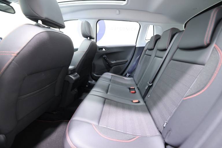 PEUGEOT 2008 35